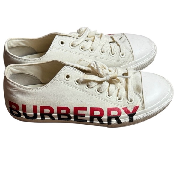 Burberry Other - Burberry Larkhall Off-White Canvas Sneakers Minimalist and Casual Unisex Sz 9.5